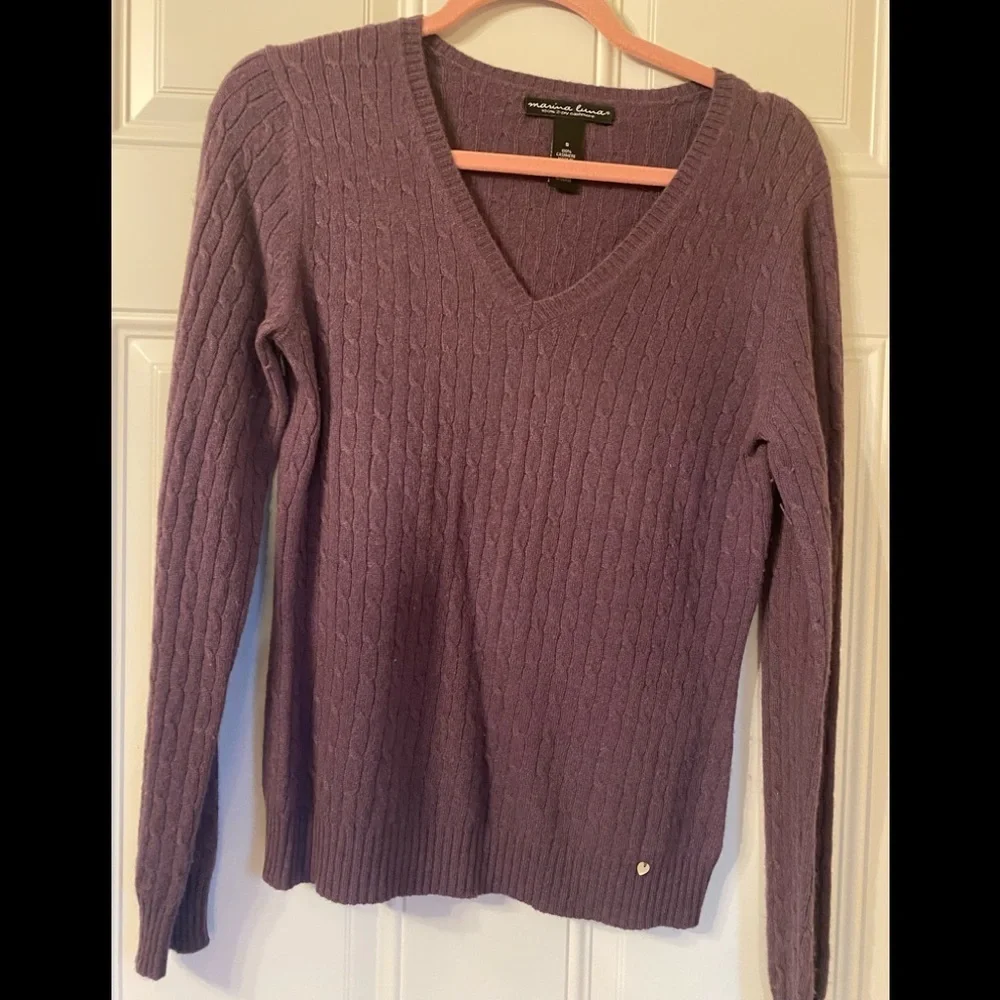 100% Cashmere Cable Knit V Neck Sweater Small Muted Purple Pullover Soft Cozy